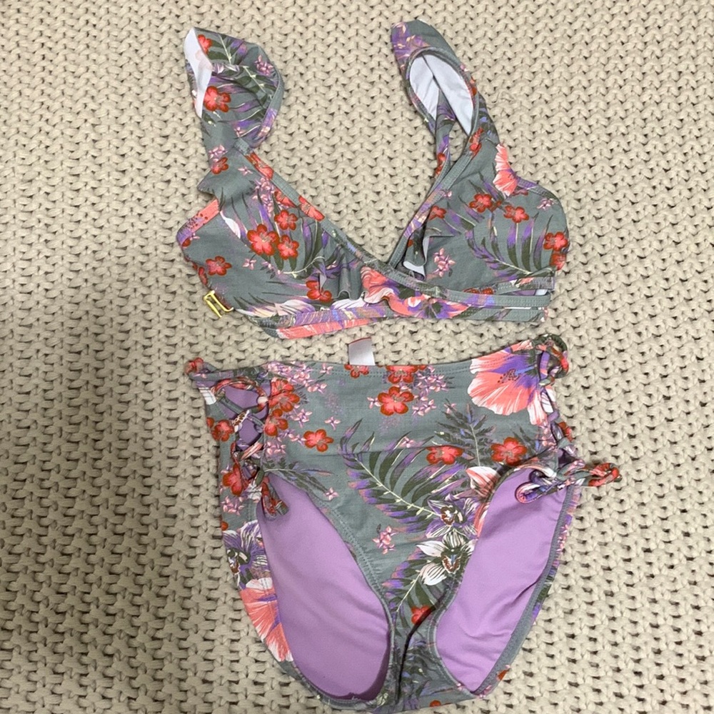 Small - high waisted - floral bikini